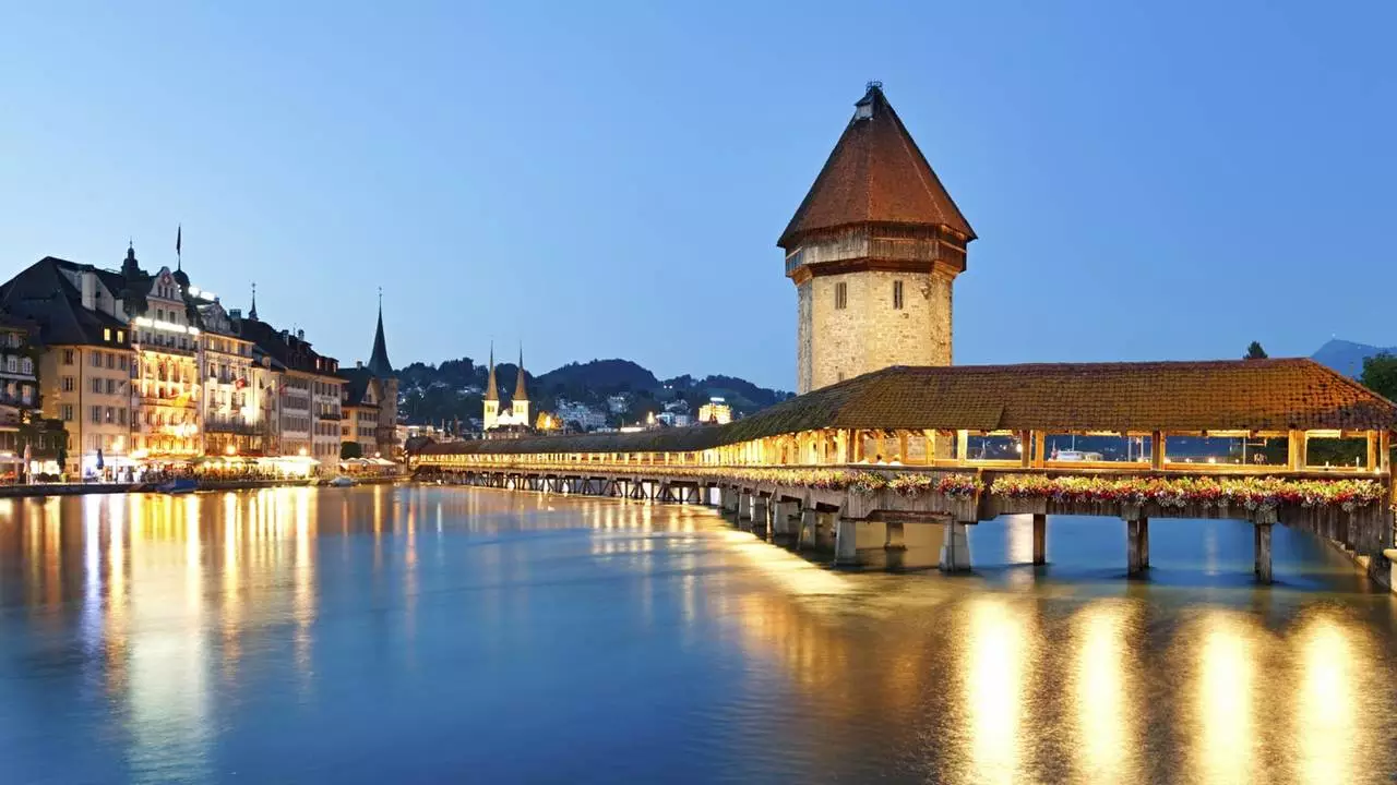 travel from zurich airport to lucerne